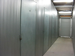 Indoor storage corridor with internal unit doors